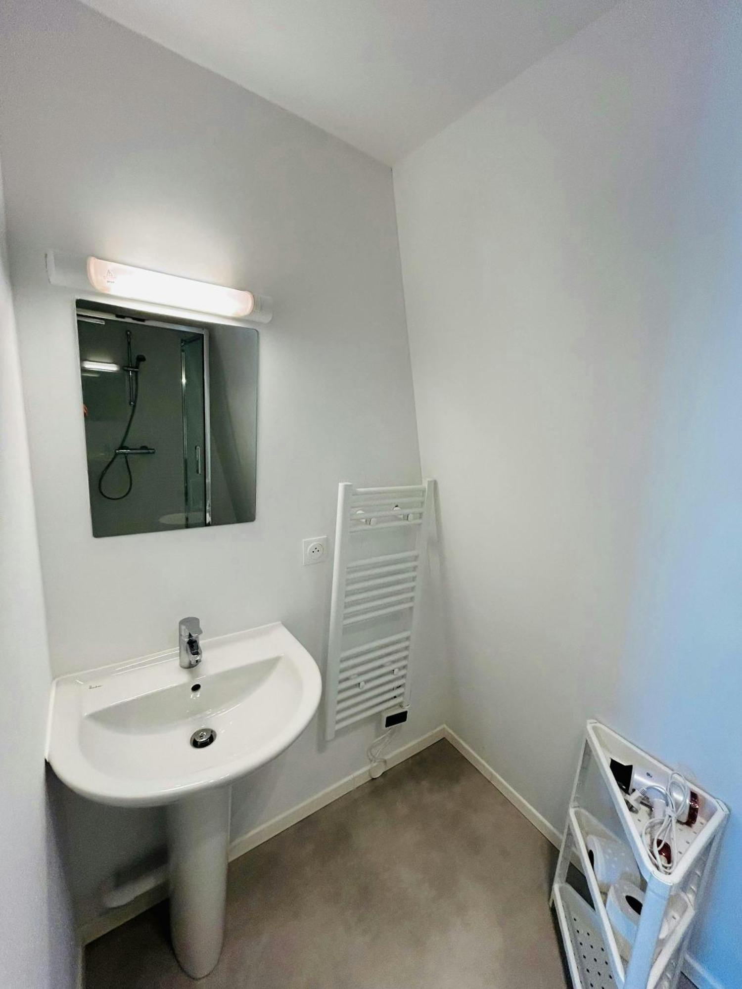 We Live In R - Duplex 502 Appartement